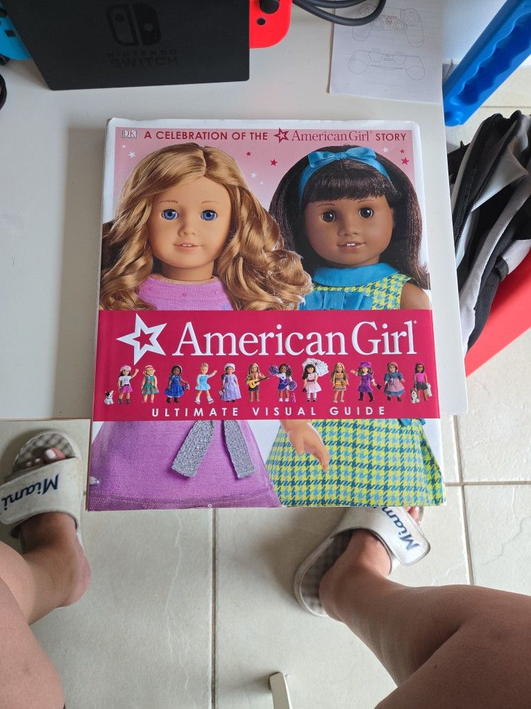 American Girl Ultimate Visual Guide BOOK