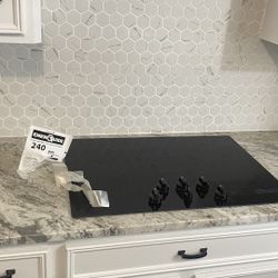 Kitchen Granite And Quartz 