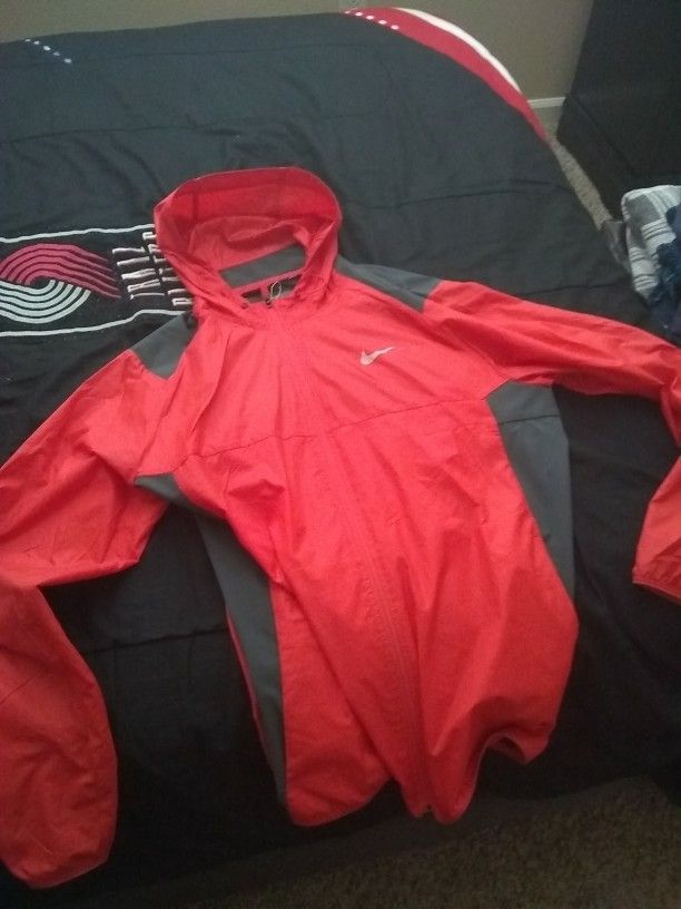 Men's golf windbreaker jacket
