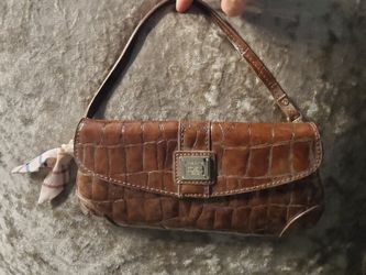 NEW Liz Claiborne Clutch 