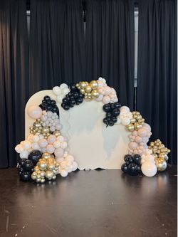 Balloon garland