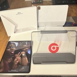 iPad Pro 12.9 Combo  Model 256g 