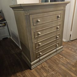 Beautiful Dresser (CACHE BRAND)