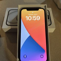 iPhone 12 