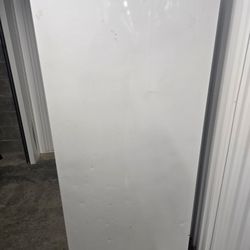 White  Deep Freezer (Can Be Deliver In  Savannah Area)