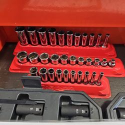 Snap On Sockets Sets 1/4 And 3/8