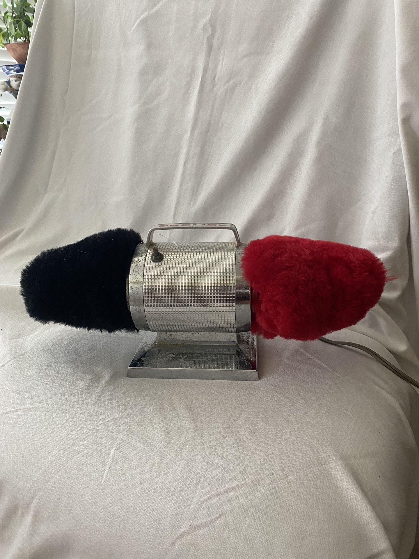 Electric Shoe Polisher