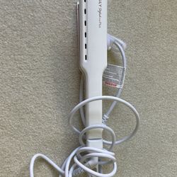 ROSILY Nano Titanium Flat Iron – Professional Hair Straightener
