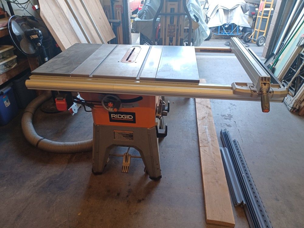 Ridgid 10" Table Saw