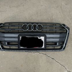 Audi OEM Front Grill 2018 
