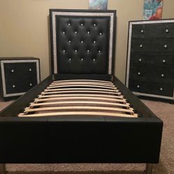 🤩 BRAND NEW CHEAP BLING TWIN BED FRAME.. $270!! 2 TWIN BED FRAMES ONLY $480!!   YES THE PRICE IS REAL!!  ITS ONLY CASH ON DELIVERY.. NO DEPOSITS AND 