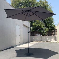 (NEW) $70 Patio Umbrella Set (10 FT Umbrella and 26lbs Weight Base) Tilt Crank, Outdoor Garden Market 