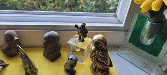 Miniatures Figur. Brass, Bronze, Pewter Vintage Sold Group or Individual.