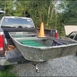 10ft Flat Bottom Aluminum Jon Boat for Sale in Kenmore, WA - OfferUp