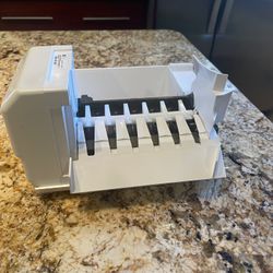 Whirlpool Side By Side Fridge ICE MAKER OEM W10445782