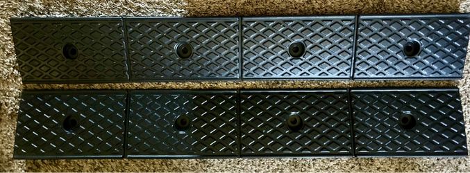 VEVOR Rubber Curb & Threshold Ramps – Pair, 2-Inch Rise