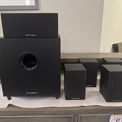 Monoprice Premium 5.1 Channel Speakers with Sub