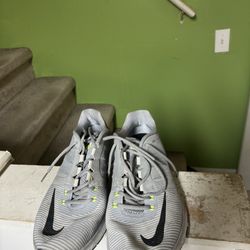 Nike Men’s Size 11 Training Shoes