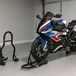 MOTORCYCLE BIKE STAND AND TANK GRIP