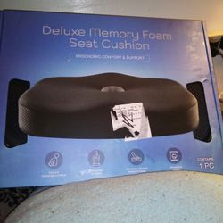 Deluxe Memory Foam Seat Cushion