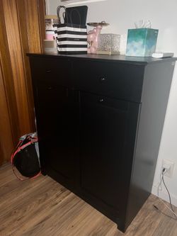 TILT OUT WOODEN LAUNDRY HAMPER