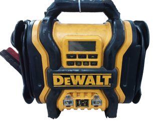 Dewalt Dxaeps14 Yellow Battery Booster / Jumper