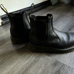 Dr marten Chelsea Boots