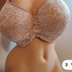 NWT Avenue Body Lace Balconette Underwire Bra Plus Size 52C, cream color