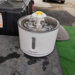 Electric Cat And Dog Drinking Water Fountain