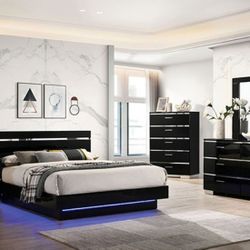 Brand New Black Modern Style 4pc Queen Bedroom Set (Available In California & Eastern King Size)