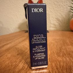 Dior Addict Lip Maximizer Plumping Gloss