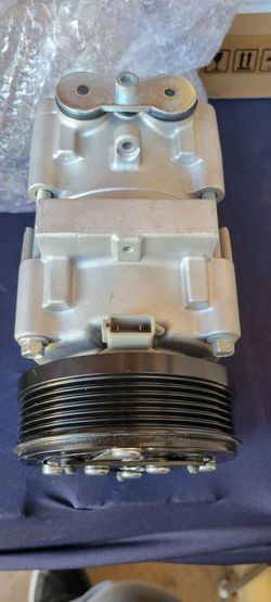 2001- -2007 Ford escape AC compressor
