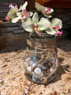 BEAUTIFUL SILK ORCHID ARRANGEMENT-like new