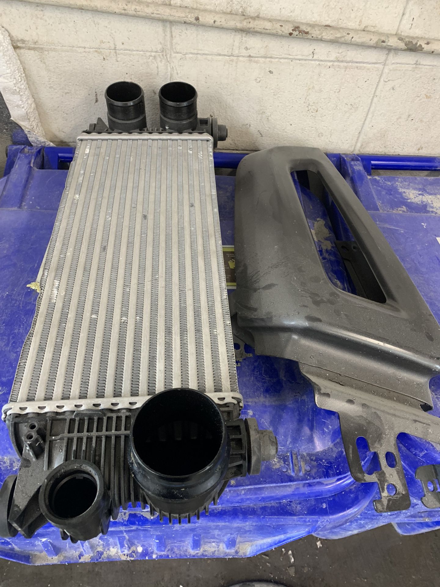 2019 Ford Raptor Cooler And Bumper Piece 