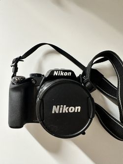 NIKON Coolpix P100