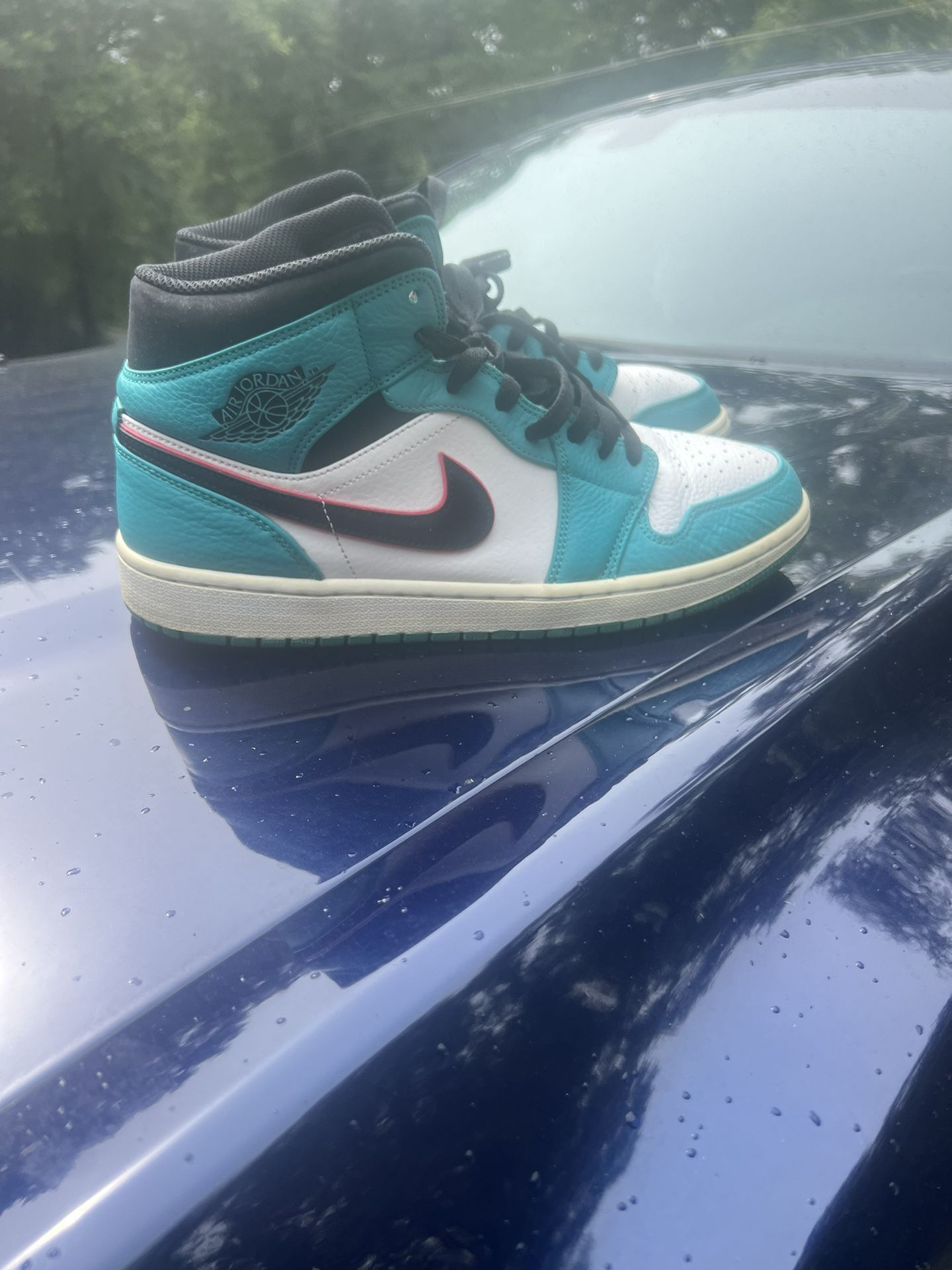Jordan South Beach Mids
