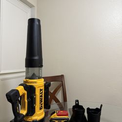 Blower Dewalt 60v