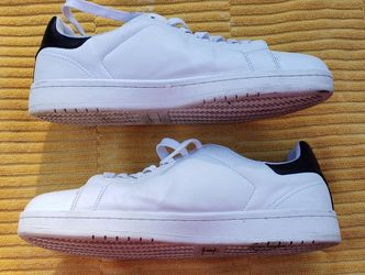 Calvin Klein Sneakers Size 9