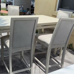 Juego de comedor de 6 puestos 70x39”