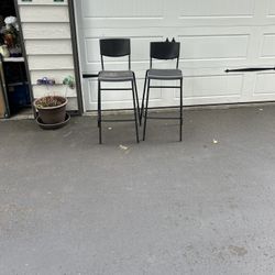 Set Of 2 black Metal Bar Stools