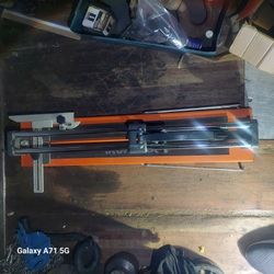 Tile Cutter  24 Inches 