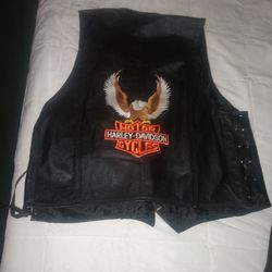 Harley Davidson Vest- Men's Large 