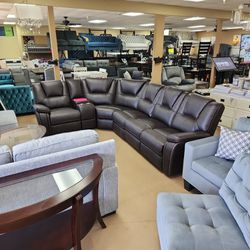 Was $2195 Now Only $1395 Hurry In. Sectional 6 Pc 