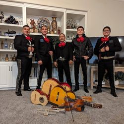Moños De Mariachi 