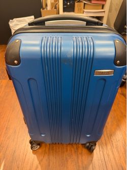 Carry On Luggage 21” AMAX, Expandable