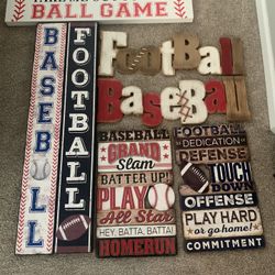 For boys room or whatever frames and light up balls, an excellent condition  15 items