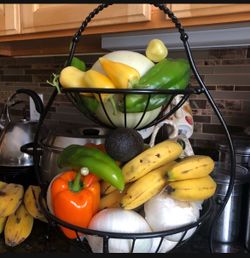 Fruit and vegetables basket