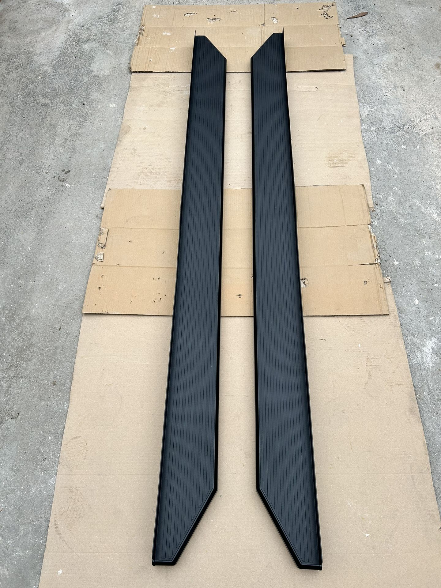Chevy Suburban Running Board Year 2005-2020