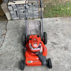 Scotts 6.5 HP self-propelled lawn mower