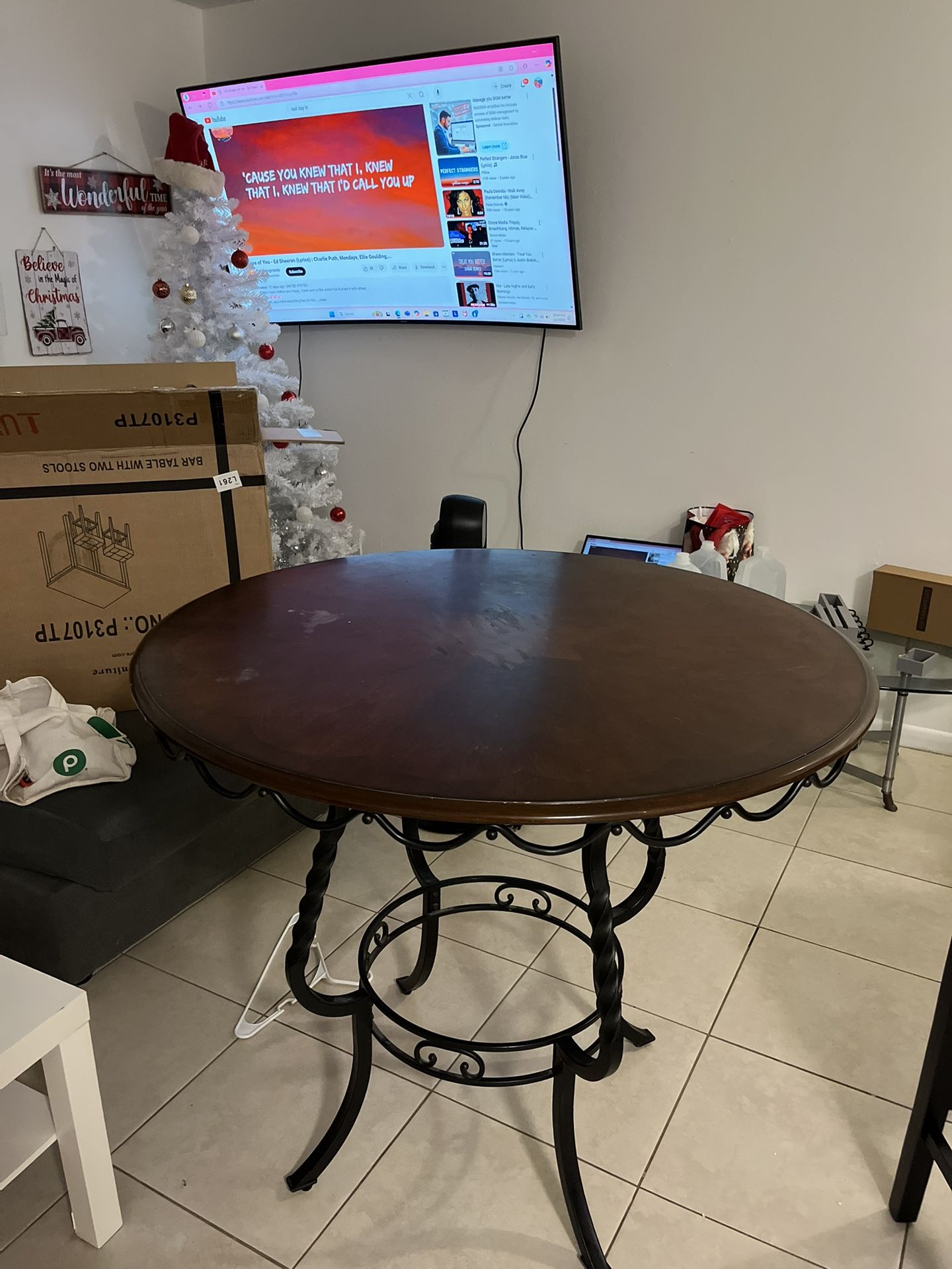 Round Wood Table